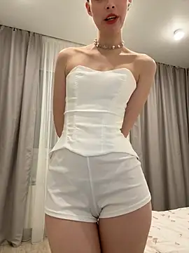 Snapshot of FriendlyFire_18 chatting on 2, 11, 2025 FriendlyFire 18 online show from 2, 11, 2025