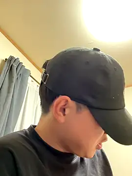 Snapshot of KAMESAN08 chatting on 15, 10, 2025 KAMESAN08 online show from 15, 10, 2025