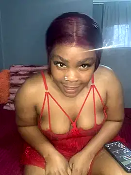 Snapshot of Hornysweetheart chatting on 29, 9, 2025 Hornysweetheart online show from 29, 9, 2025