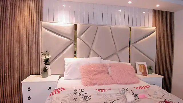 Maddy XOXO HOT online show from 20, 9, 2025