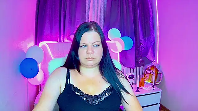 Snapshot of BritneyRaine chatting on 30, 9, 2025 BritneyRaine online show from 30, 9, 2025