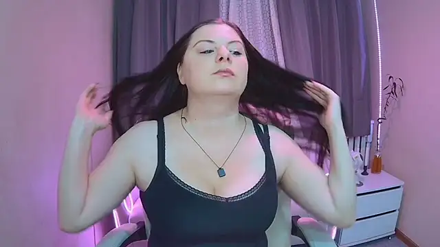 BritneyRaine online show from 17, 11, 2025