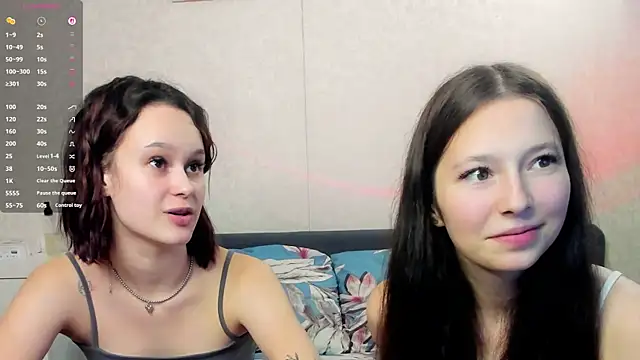 Snapshot of GabrielleLynchard chatting on 23, 9, 2025 GabrielleLynchard online show from 23, 9, 2025