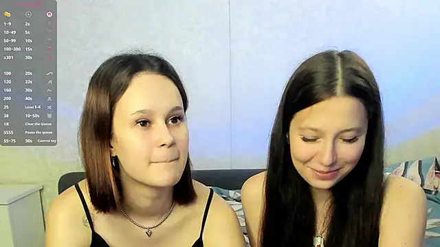 Snapshot of GabrielleLynchard chatting on 25, 9, 2025 GabrielleLynchard online show from 25, 9, 2025