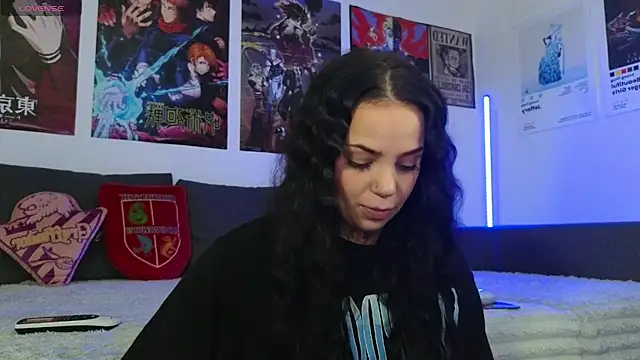 Snapshot of KiraQuinn1 chatting on 6, 10, 2025 KiraQuinn1 online show from 6, 10, 2025