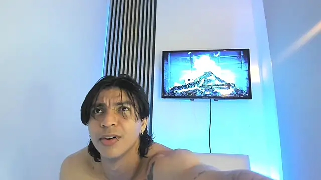 Snapshot of toji_luxxer chatting on 29, 9, 2025 toji luxxer online show from 29, 9, 2025