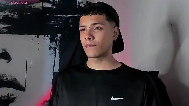 Snapshot of Avaggi chatting on 29, 9, 2025 Avaggi online show from 29, 9, 2025