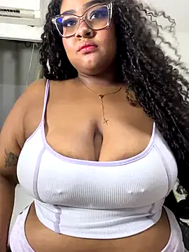 Dakota  Luxx00 online show from 28, 9, 2025