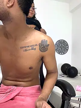 Dakota  Luxx00 online show from 21, 10, 2025