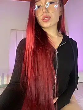 Snapshot of Abbi_Gomez chatting on 17, 10, 2025 Abbi Gomez online show from 17, 10, 2025