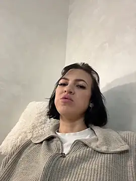 Snapshot of EmmaStarkk chatting on 8, 11, 2025 EmmaStarkk online show from 8, 11, 2025