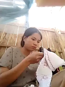 Snapshot of huexixi chatting on 23, 9, 2025 huexixi online show from 23, 9, 2025