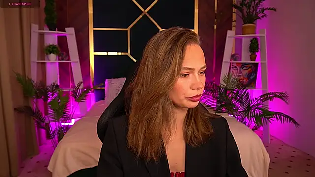 Snapshot of ShyySiren chatting on 24, 10, 2025 ShyySiren online show from 24, 10, 2025