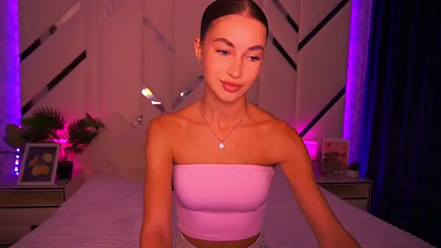 CherryyLulu online show from 18, 9, 2025