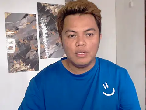 Snapshot of Gayasianzowe chatting on 20, 9, 2025 Gayasianzowe online show from 20, 9, 2025