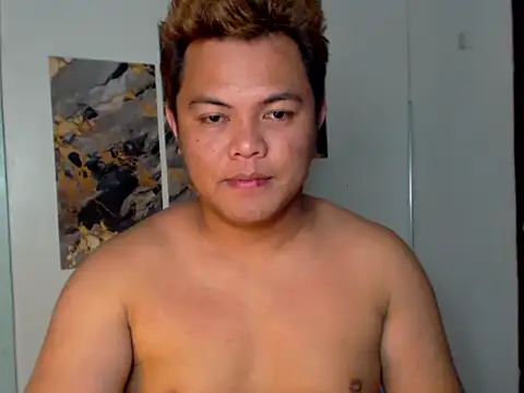 Snapshot of Gayasianzowe chatting on 22, 9, 2025 Gayasianzowe online show from 22, 9, 2025