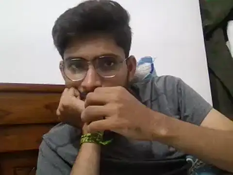 Snapshot of vikranthLong chatting on 1, 10, 2025 vikranthLong online show from 1, 10, 2025