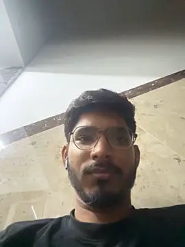 Snapshot of vikranthLong chatting on 5, 10, 2025 vikranthLong online show from 5, 10, 2025