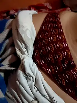 Snapshot of Romantic_couple89 chatting on 23, 10, 2025 Romantic couple89 online show from 23, 10, 2025