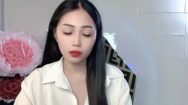 Snapshot of Lyly4757 chatting on 28, 10, 2025 Lyly4757 online show from 28, 10, 2025