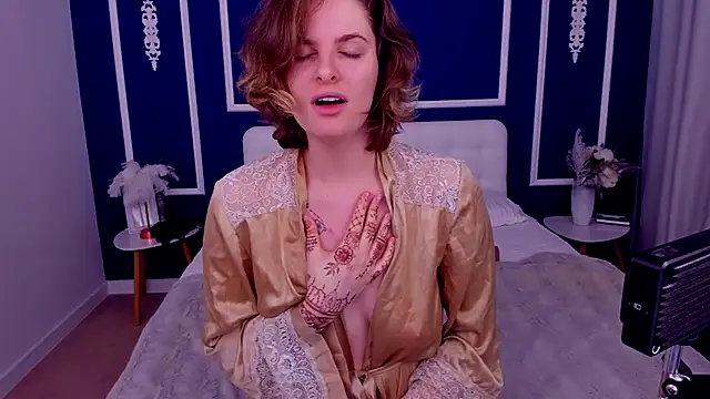 SabrinaRayX online show from 12, 11, 2025