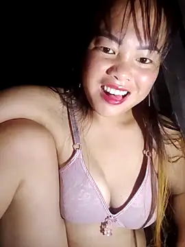 Snapshot of emilyzz chatting on 9, 10, 2025 emilyzz online show from 9, 10, 2025