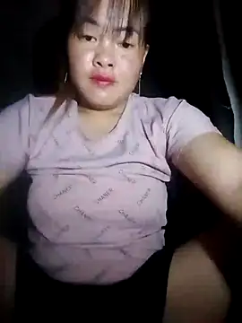 Snapshot of emilyzz chatting on 10, 10, 2025 emilyzz online show from 10, 10, 2025