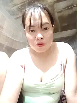 Snapshot of emilyzz chatting on 22, 10, 2025 emilyzz online show from 22, 10, 2025