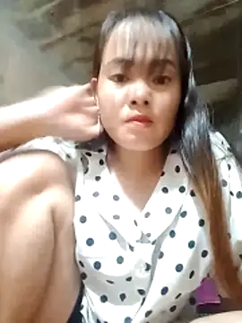 Snapshot of emilyzz chatting on 22, 10, 2025 emilyzz online show from 22, 10, 2025