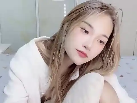 Snapshot of W-Sunflower chatting on 18, 9, 2025 W-Sunflower online show from 18, 9, 2025