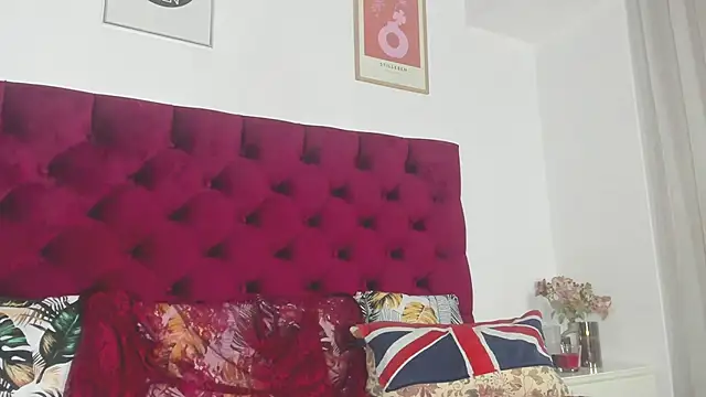 Snapshot of OdetteOcean chatting on 30, 10, 2025 OdetteOcean online show from 30, 10, 2025