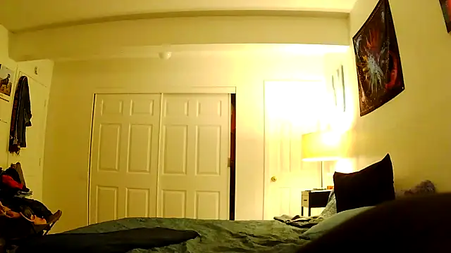 Snapshot of Ariasweetaspie chatting on 4, 11, 2025 Ariasweetaspie online show from 4, 11, 2025