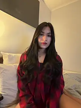 ZoeyJohnson online show from 3, 3, 2026