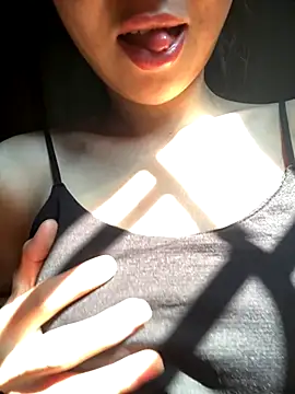 Bella sexy98 online show from 24, 11, 2025