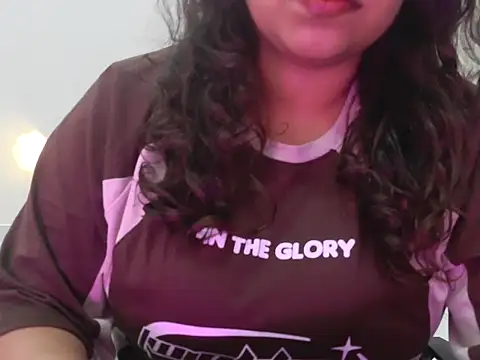  Ameera  online show from 6, 11, 2025