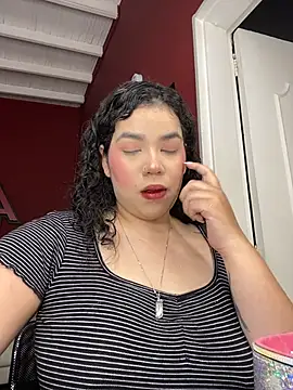 Snapshot of krisstenSantos chatting on 20, 10, 2025 krisstenSantos online show from 20, 10, 2025