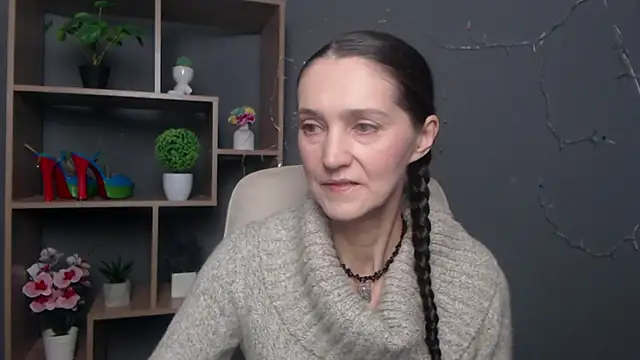 TayaFinch online show from 9, 11, 2025