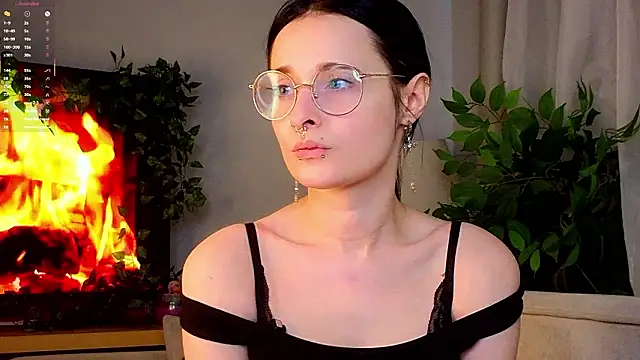 Snapshot of DarcyAspacio chatting on 13, 3, 2026 DarcyAspacio online show from 13, 3, 2026