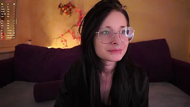 Snapshot of DarcyAspacio chatting on 27, 3, 2026 DarcyAspacio online show from 27, 3, 2026