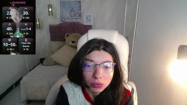 alllyson  online show from 12, 11, 2025