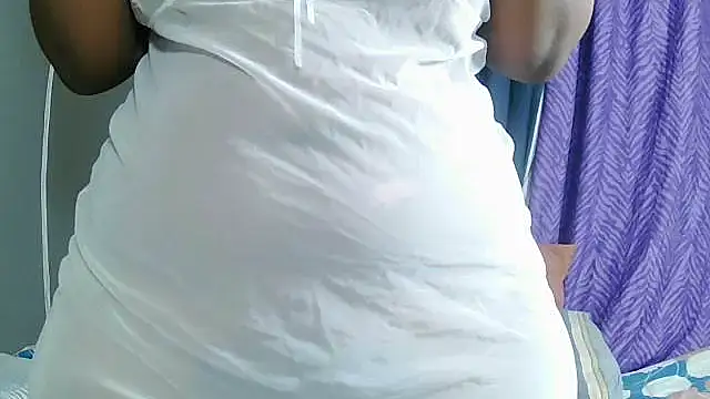 Snapshot of BoobySweet29 chatting on 13, 10, 2025 BoobySweet29 online show from 13, 10, 2025