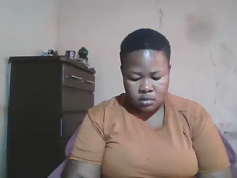 Snapshot of Bustyass93 chatting on 25, 9, 2025 Bustyass93 online show from 25, 9, 2025