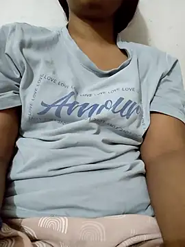 Snapshot of bharti_123321 chatting on 17, 9, 2025 bharti 123321 online show from 17, 9, 2025