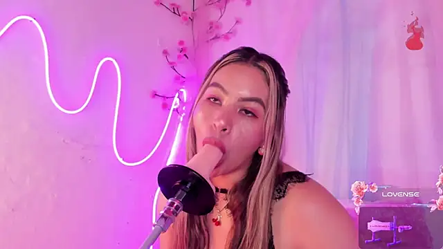 chubbyZoe online show from 3, 10, 2025