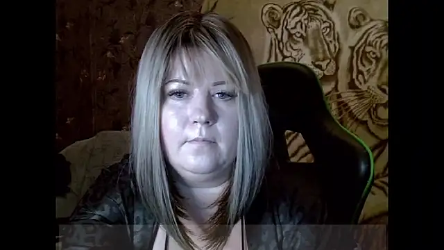 Snapshot of YuliiaSan chatting on 24, 9, 2025 YuliiaSan online show from 24, 9, 2025