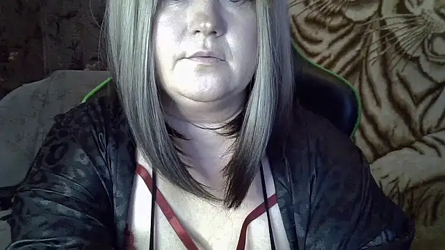 Snapshot of YuliiaSan chatting on 27, 9, 2025 YuliiaSan online show from 27, 9, 2025