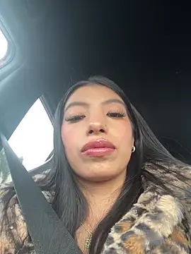 Tiffany Low online show from 26, 5, 2026