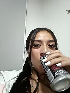 Snapshot of MiQeilaSweet chatting on 15, 2, 2026 MiQeilaSweet online show from 15, 2, 2026