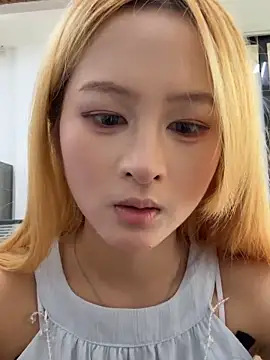 Snapshot of yuki_june chatting on 21, 9, 2025 yuki june online show from 21, 9, 2025