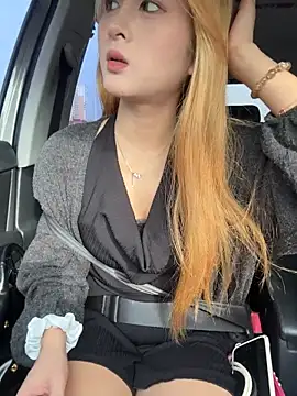 Snapshot of yuki_june chatting on 29, 10, 2025 yuki june online show from 29, 10, 2025